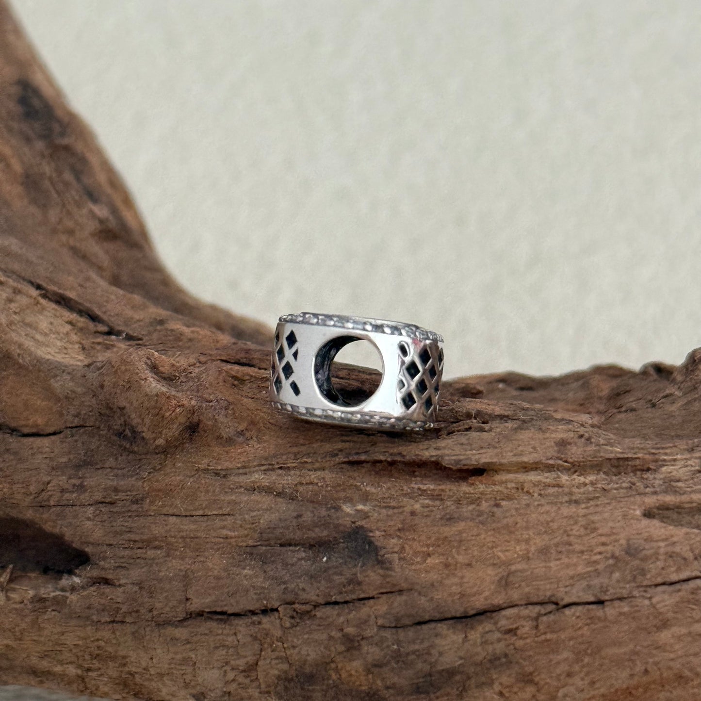 Antigua Pineapple Exclusive Bead Charm S925 Silver for Pandora Bracelet