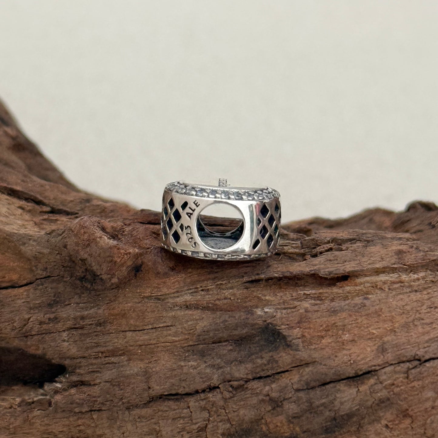 Pandora Venezuela Exclusive Bead Charm for Pandora Bracelet