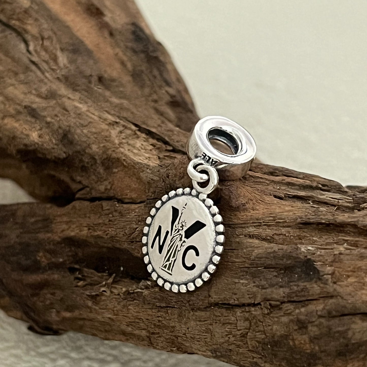 New York Statue of Liberty Exclusive Dangle Charm Pendant for Pandora Bracelet