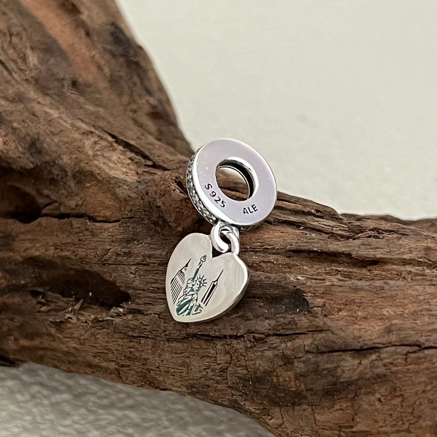 NYC New York City Exclusive Statue of Liberty Dangle Charm Pendant for Pandora Bracelet