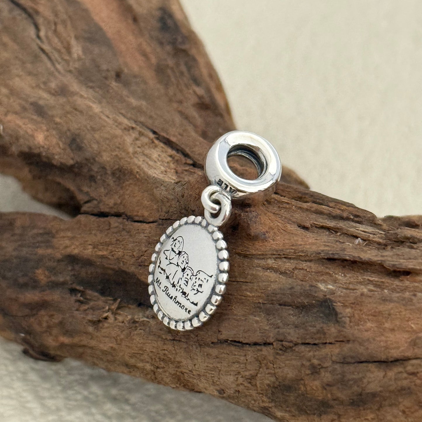 Mount Rushmore Exclusive Dangle Charm Pendant for Pandora Bracelet