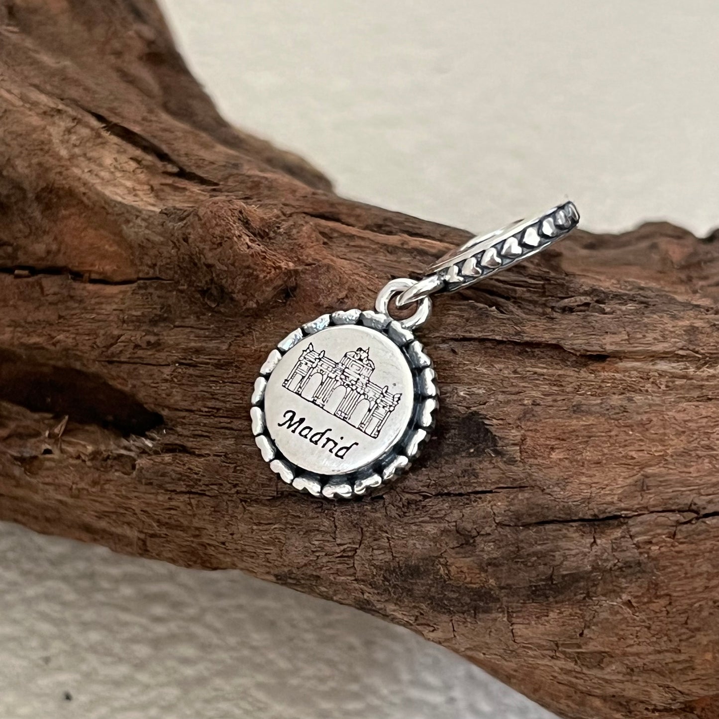 Colgante Puerta de Alcalá Madrid Exclusive Dangle Charm Pendant for Pandora Bracelet