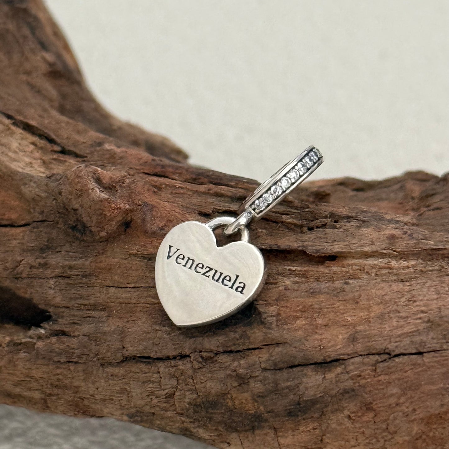 Pandora Venezuela Flag Heart Exclusive Dangle Charm Pendant for Pandora Bracelet S925 Silver