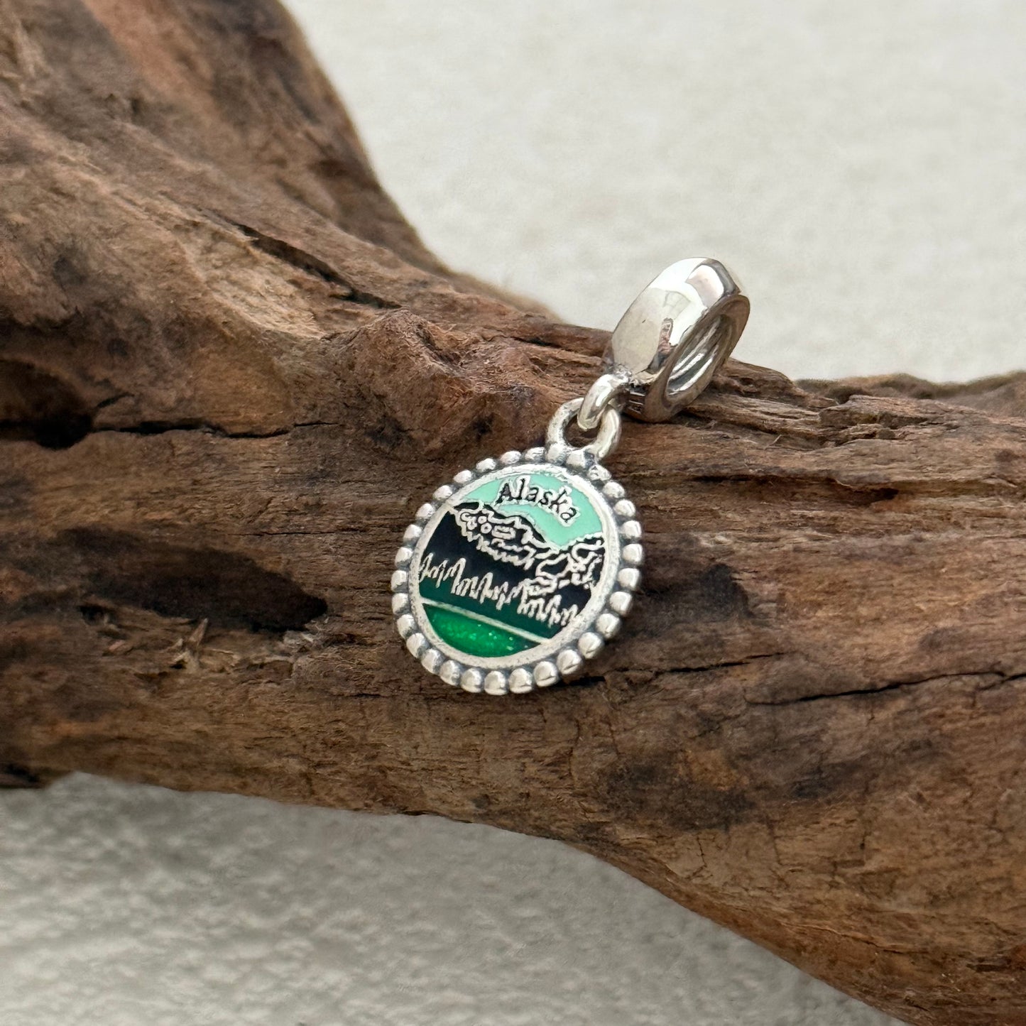Alaska Exclusive Dangle Charm Pendant for Pandora Bracelet