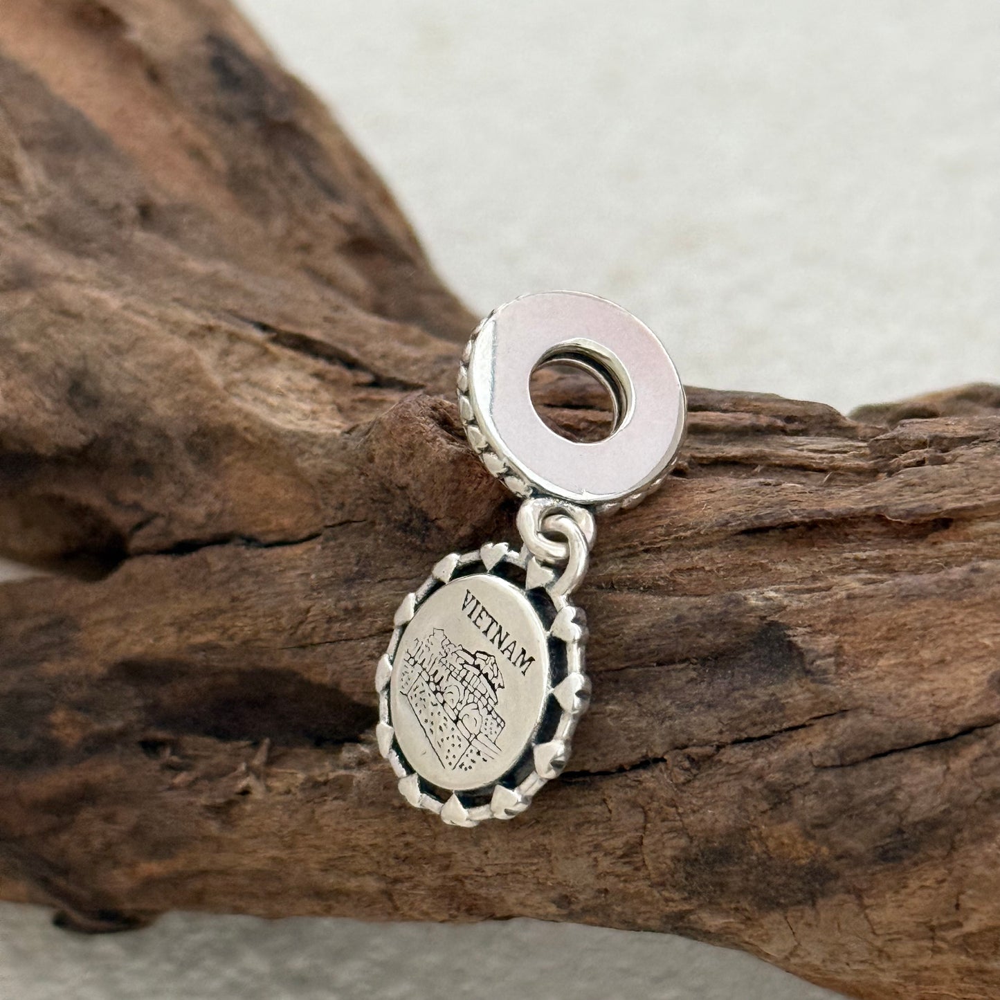 Vietnam Exclusive Dangle Charm Pendant for Pandora Bracelet