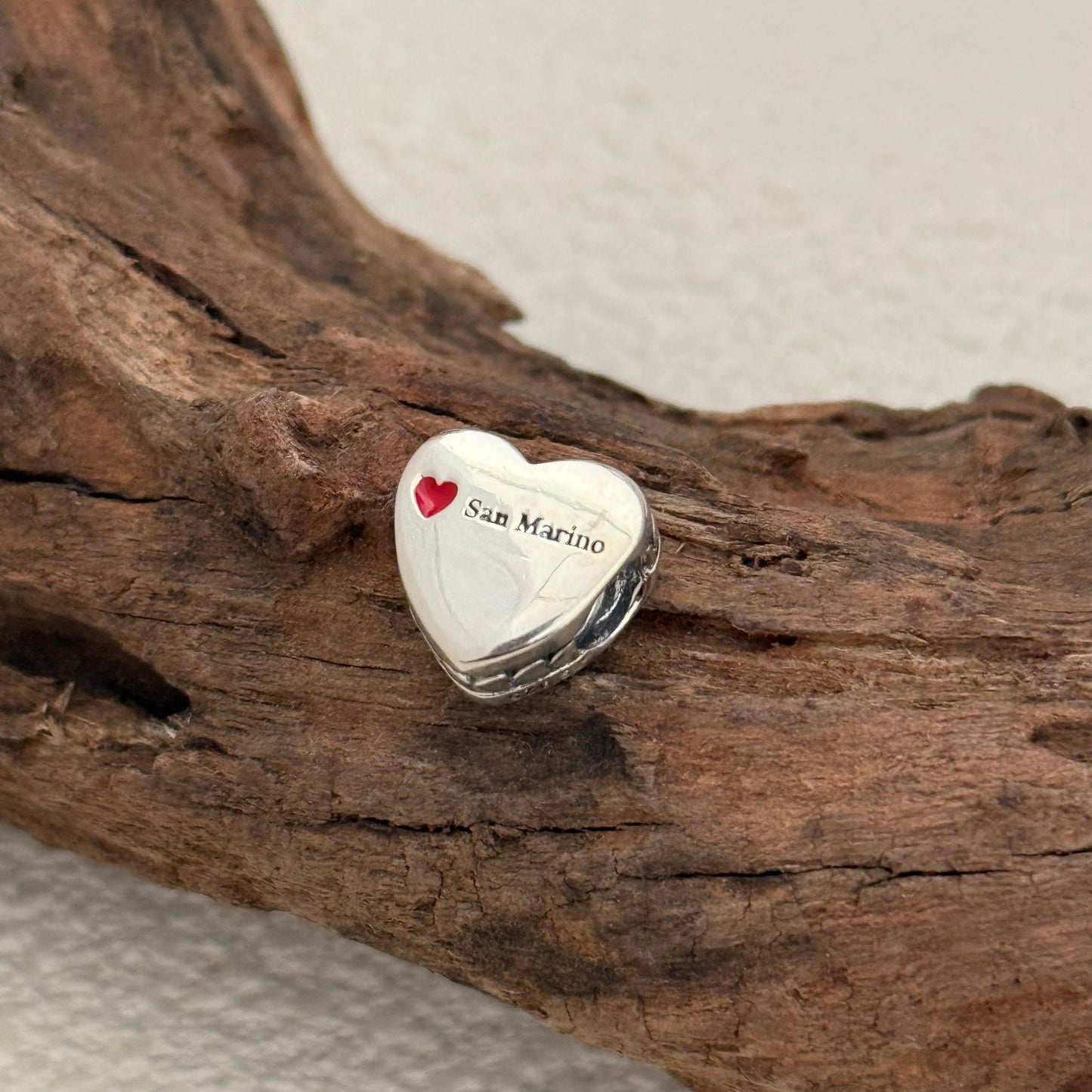 San Marino Flag Exclusive Heart Bead Charm for Pandora Bracelet