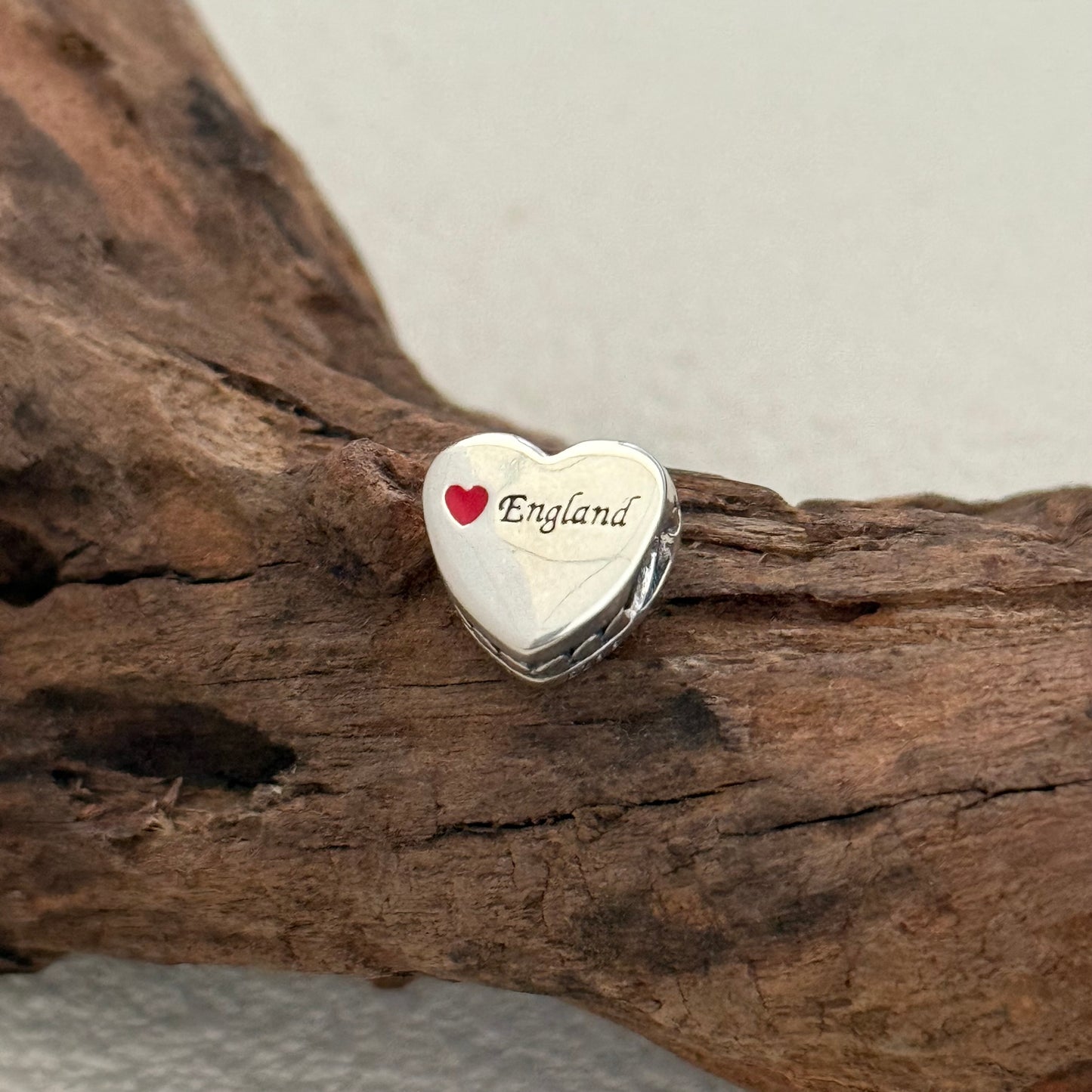 England Flag Exclusive Heart Bead Charm for Pandora Bracelet