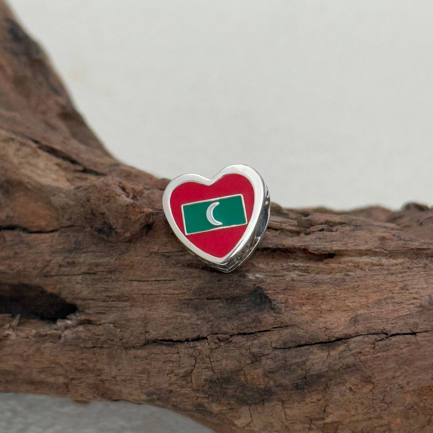 Maldives Flag Exclusive Heart Bead Charm for Pandora Bracelet