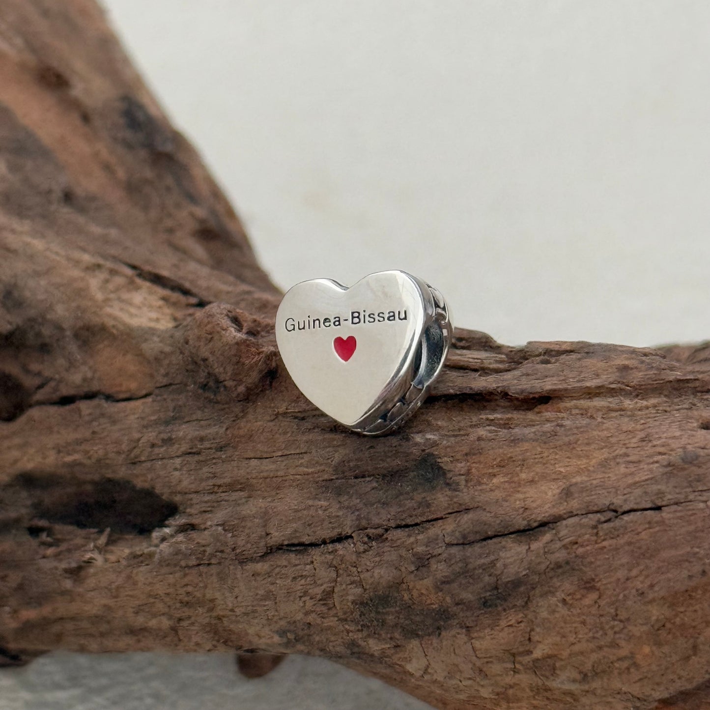 Guninea-Bissau Flag Exclusive Heart Bead Charm for Pandora Bracelet