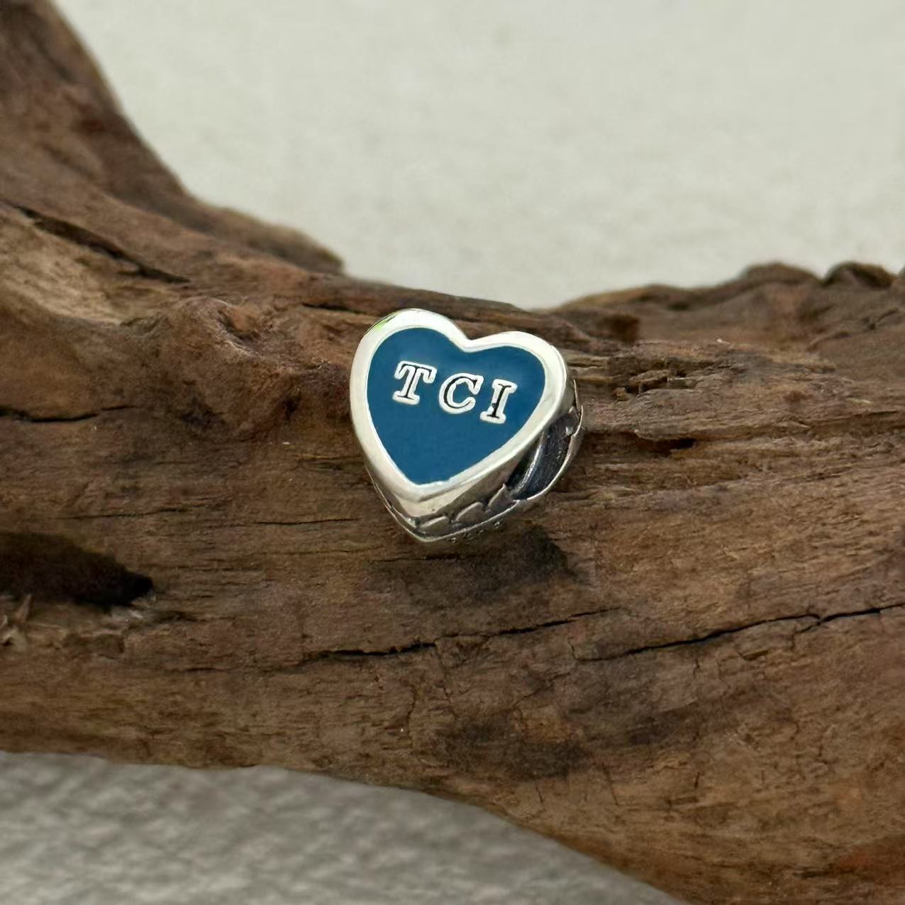 Turks and Caicos Islands Exclusive Heart Bead Charm for Pandora Bracelet