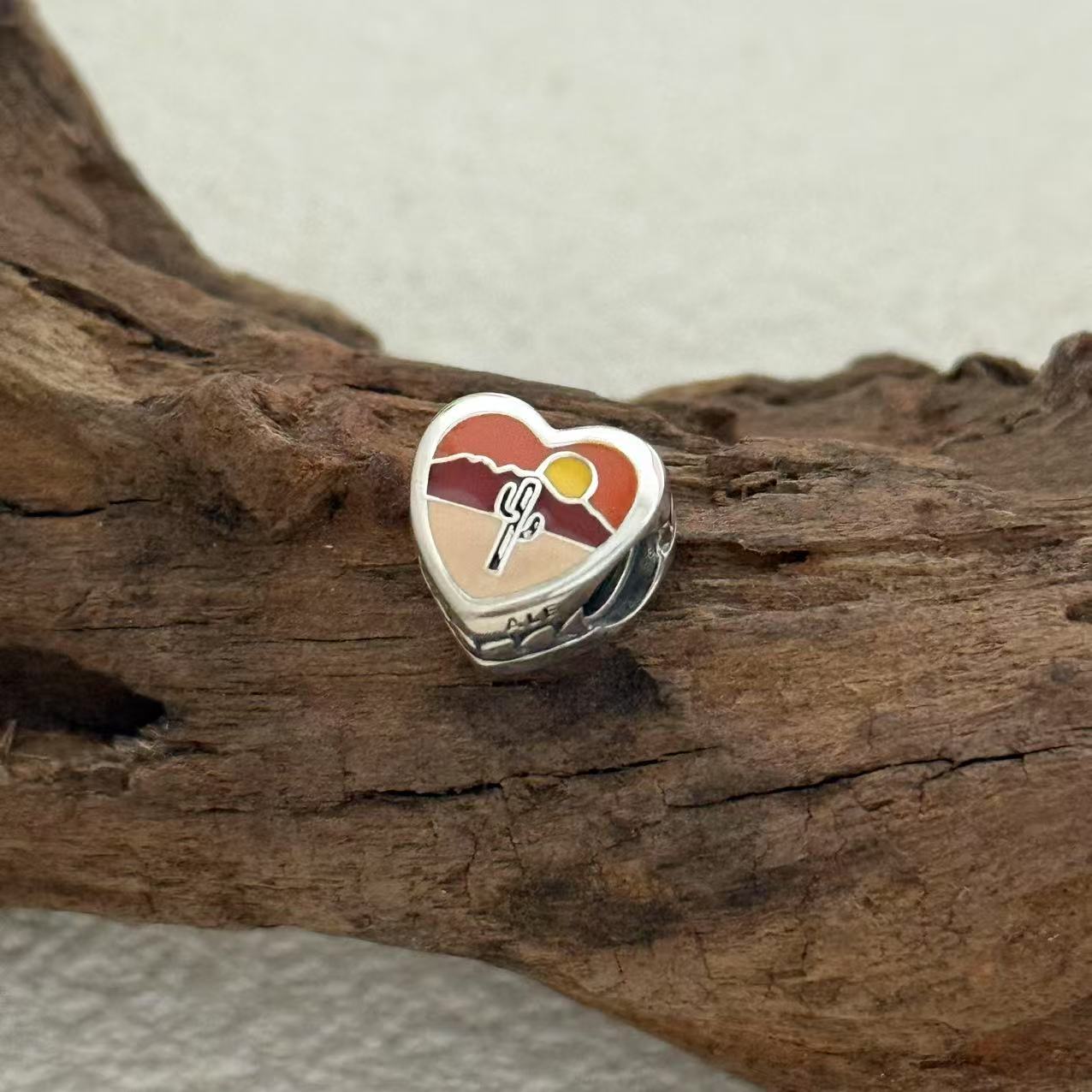 Arizona Exclusive Heart Bead Charm for Pandora Bracelet
