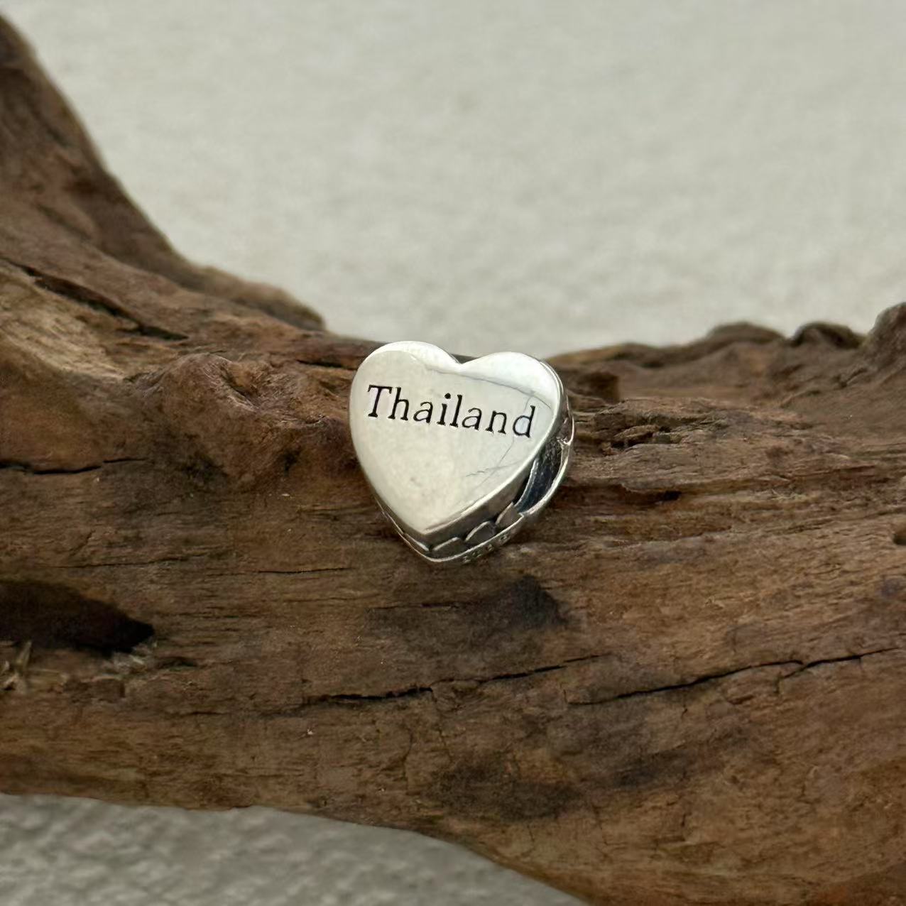 Thailand Tuk-tuk Exclusive Heart Bead Charm for Pandora Bracelet