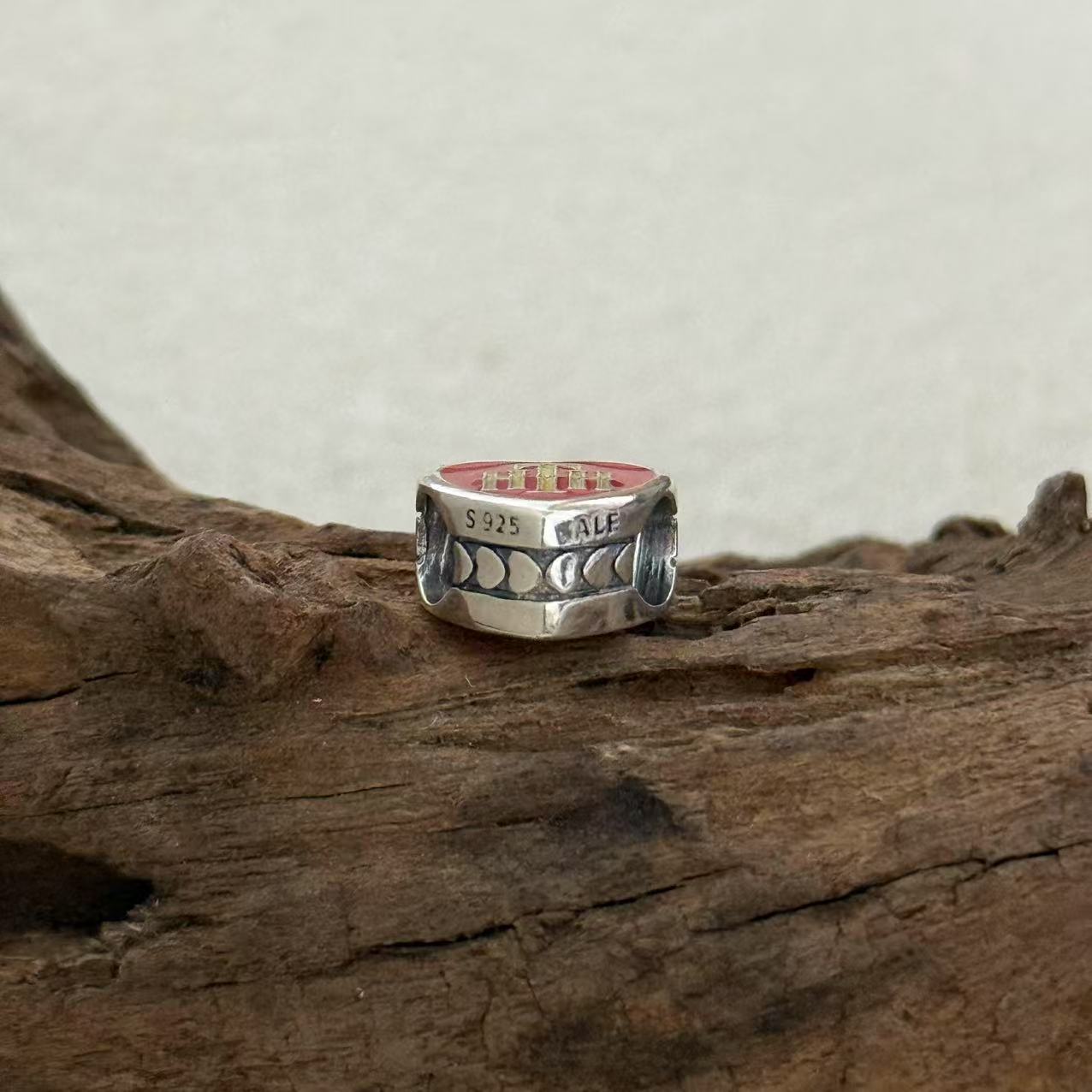 HTH Hollywood Tower Hotel Exclusive Heart Bead Charm for Pandora Bracelet