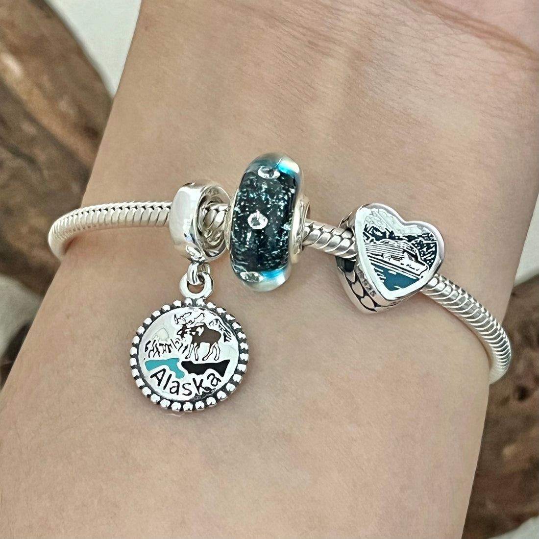 Wear the world on your wrist.