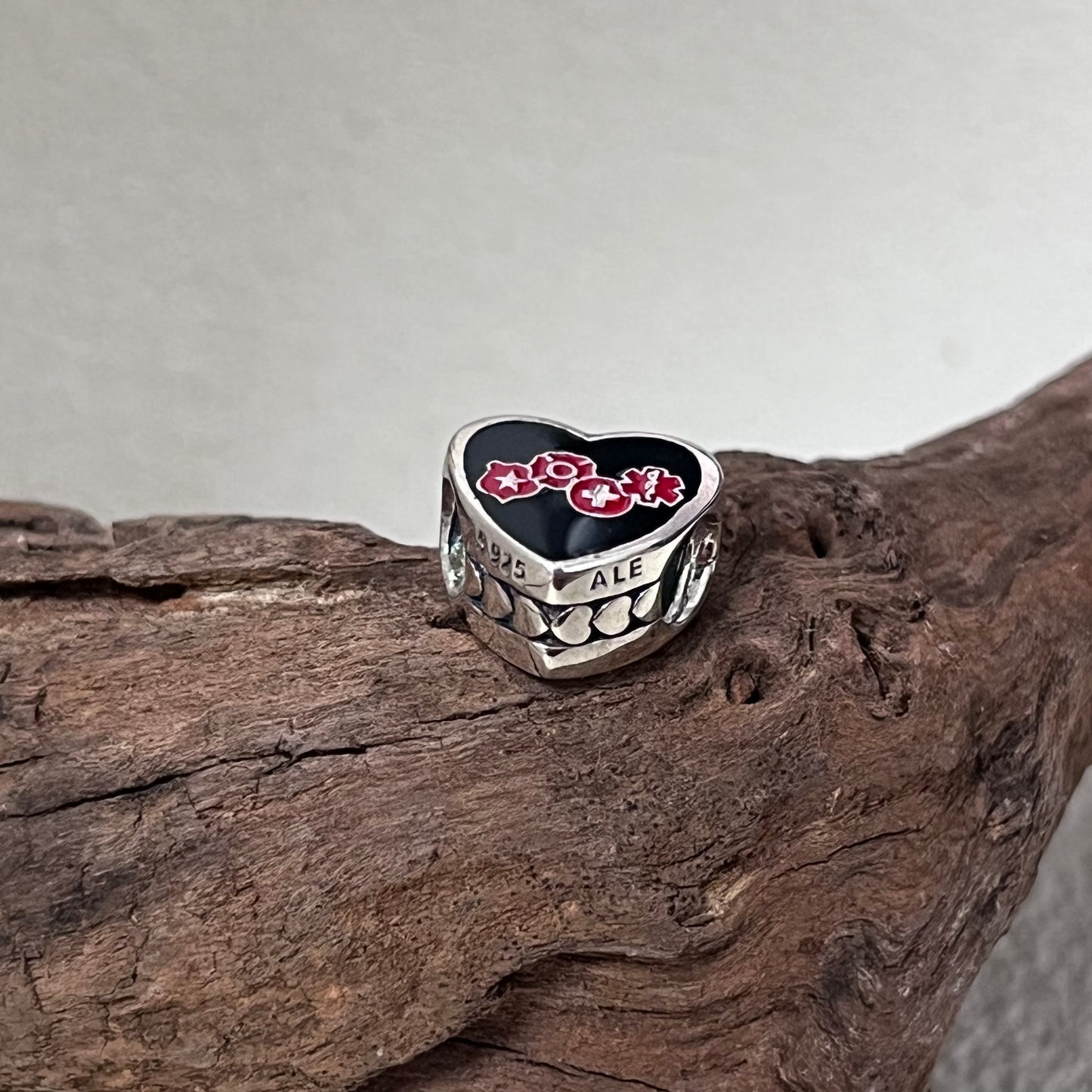 Las Vegas Strong First Responder Exclusive Heart Bead Charm for Pandora Bracelet