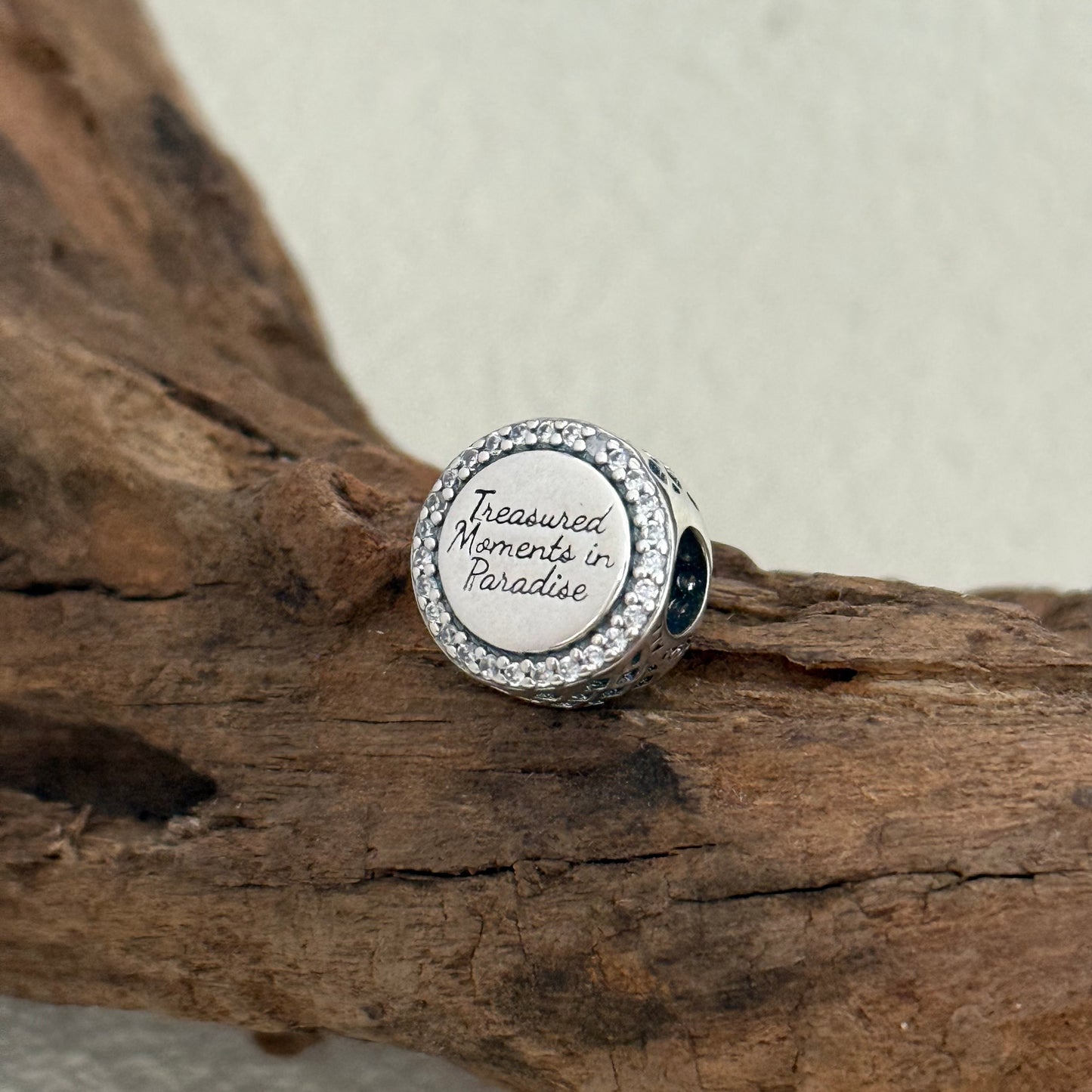 Hawaii Treasured Mamenta in Paradise Exclusive Bead Charm for Pandora Bracelet