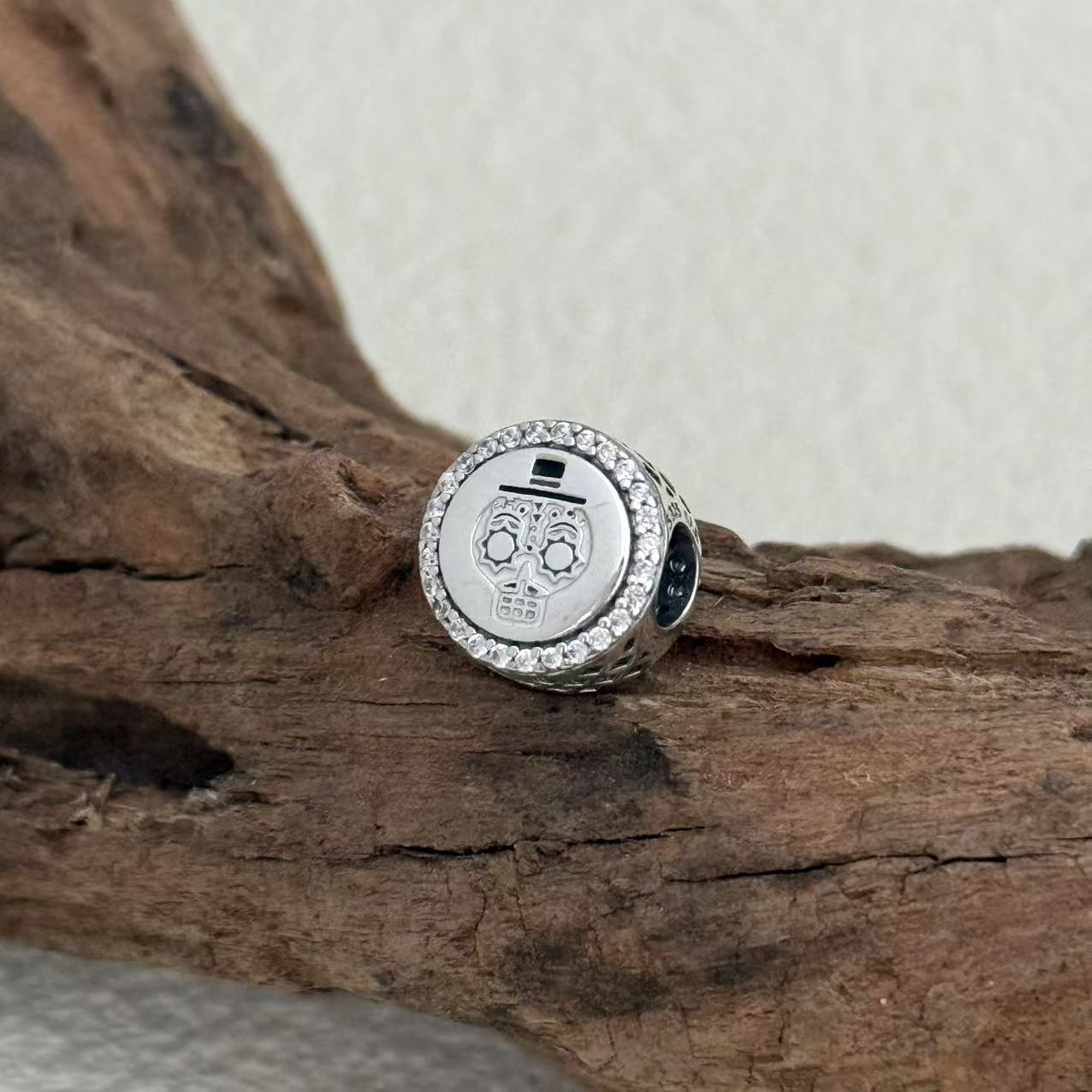 LTD EDT Frida Kahlo Diego Skull Exclusive Bead Charm S925 Silver for Pandora Bracelet