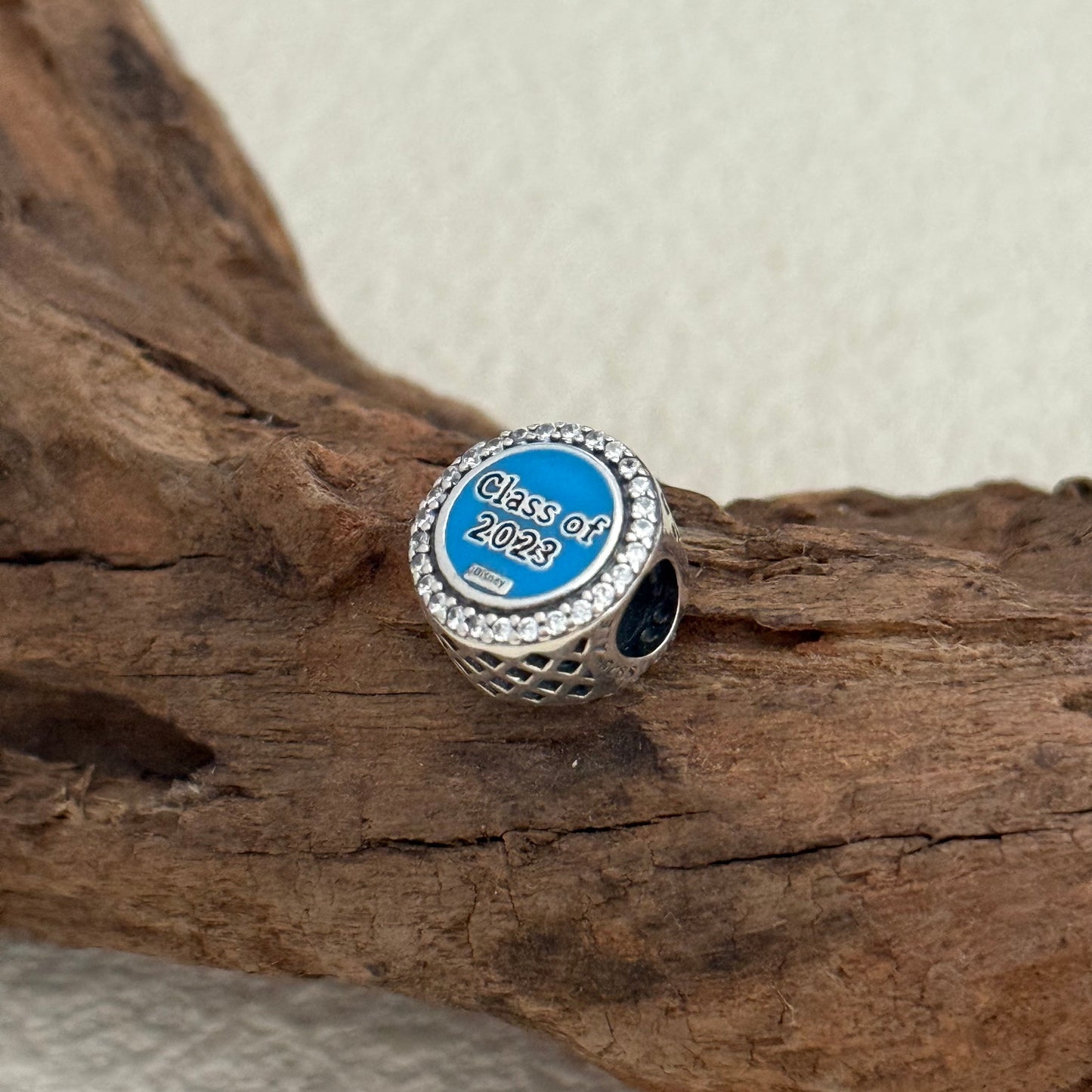 Disney Parks Class of 2023 Mickey Exclusive Bead Charm S925 Silver for Pandora Bracelet