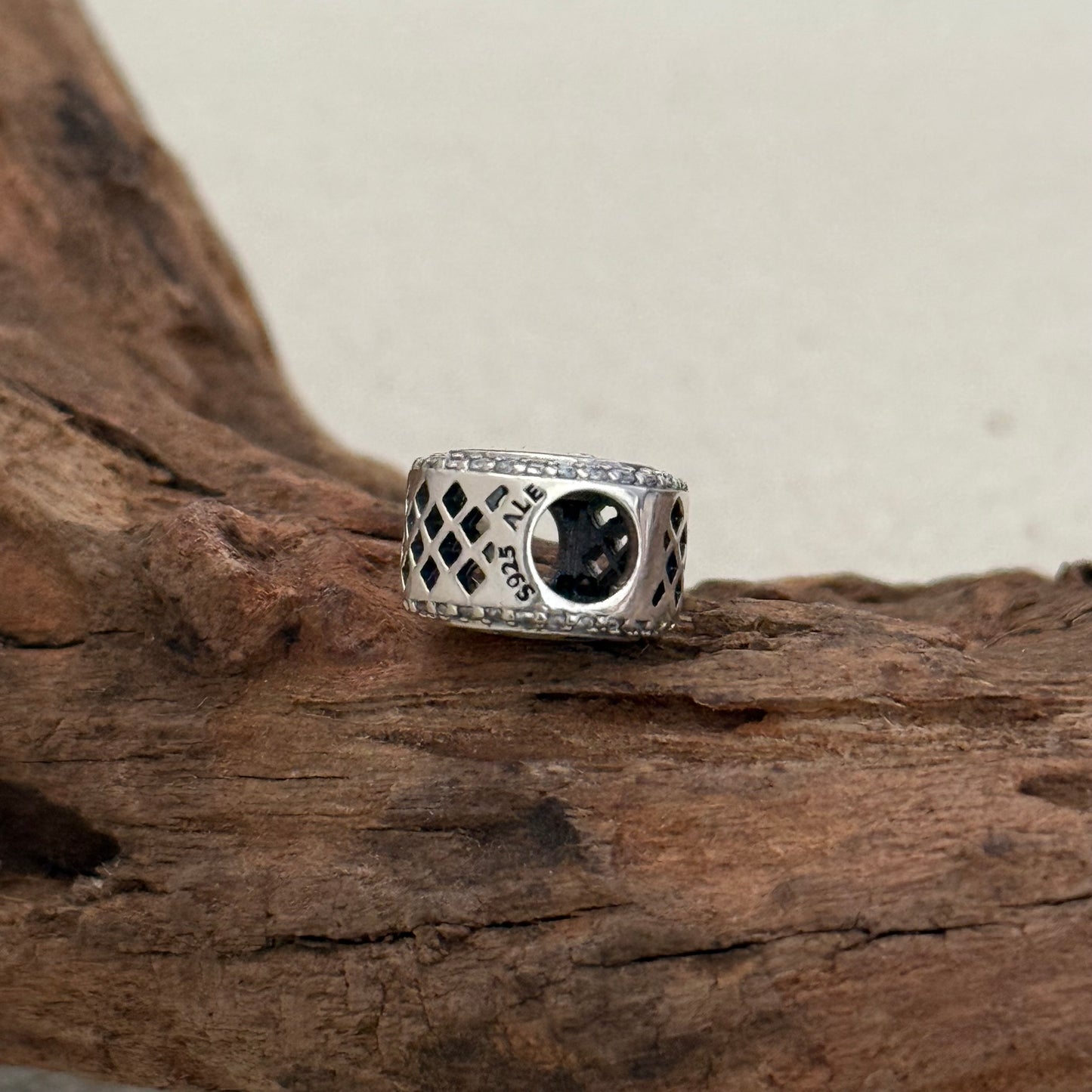 Pandora Ecuador Exclusive Bead Charm for Pandora Bracelet