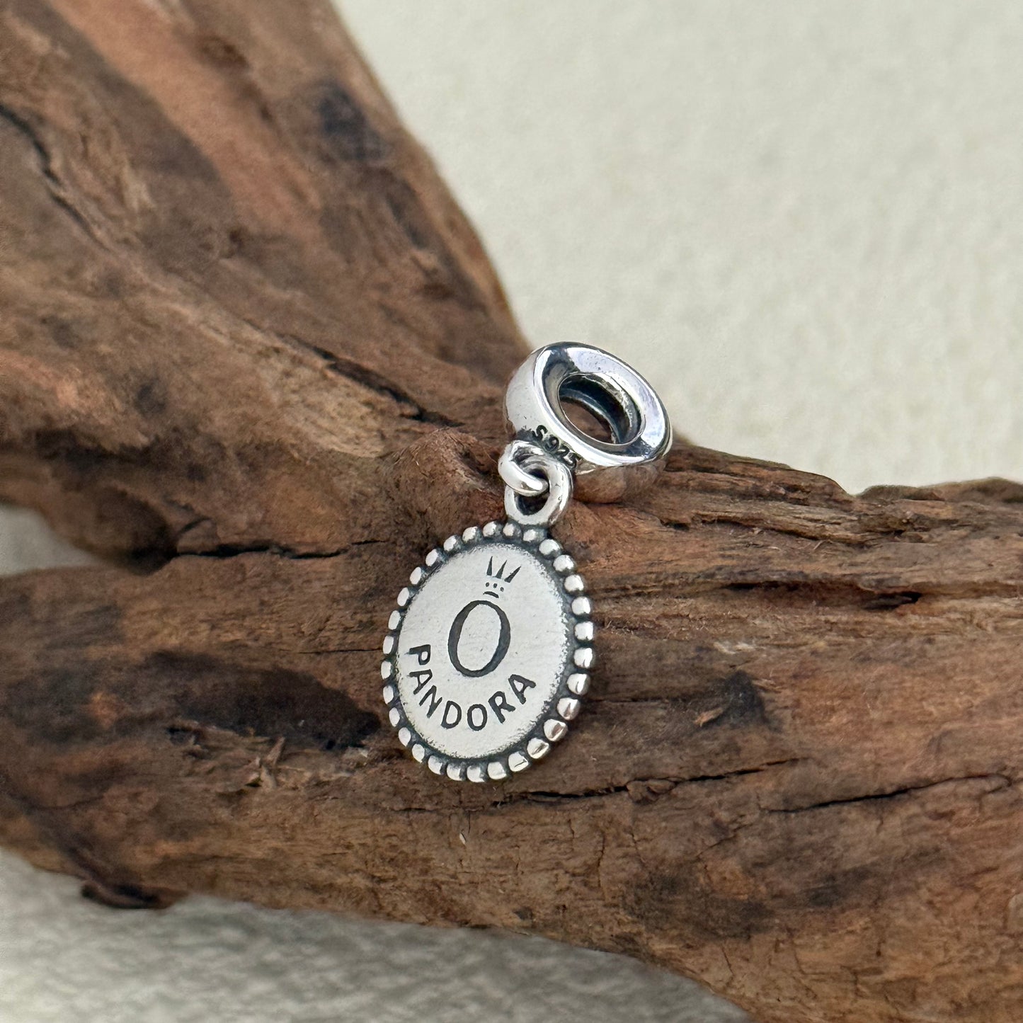 Philadelphia，PA Pretzel Exclusive Dangle Charm Pendant for Pandora Bracelet