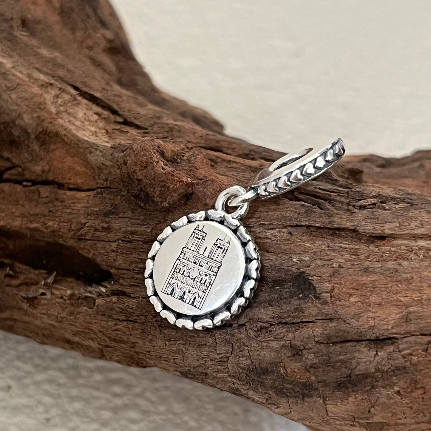 Notre-Dame de Paris Exclusive Dangle Charm Pendant for Pandora Bracelet