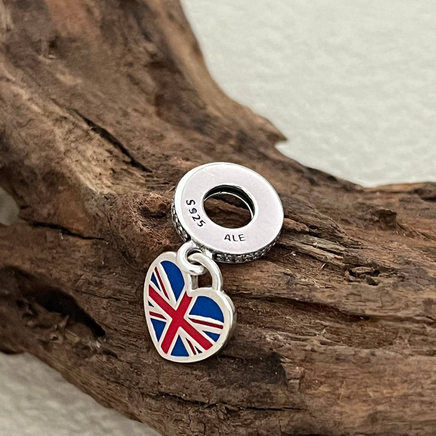 England Flag Heart Exclusive Dangle Charm Pendant for Pandora Bracelet