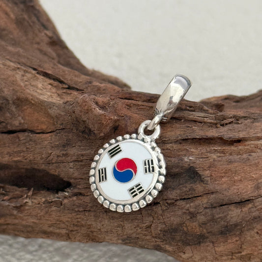 Republic of Korea Flag Exclusive Dangle Charm Pendant for Pandora Bracelet S925 Silver