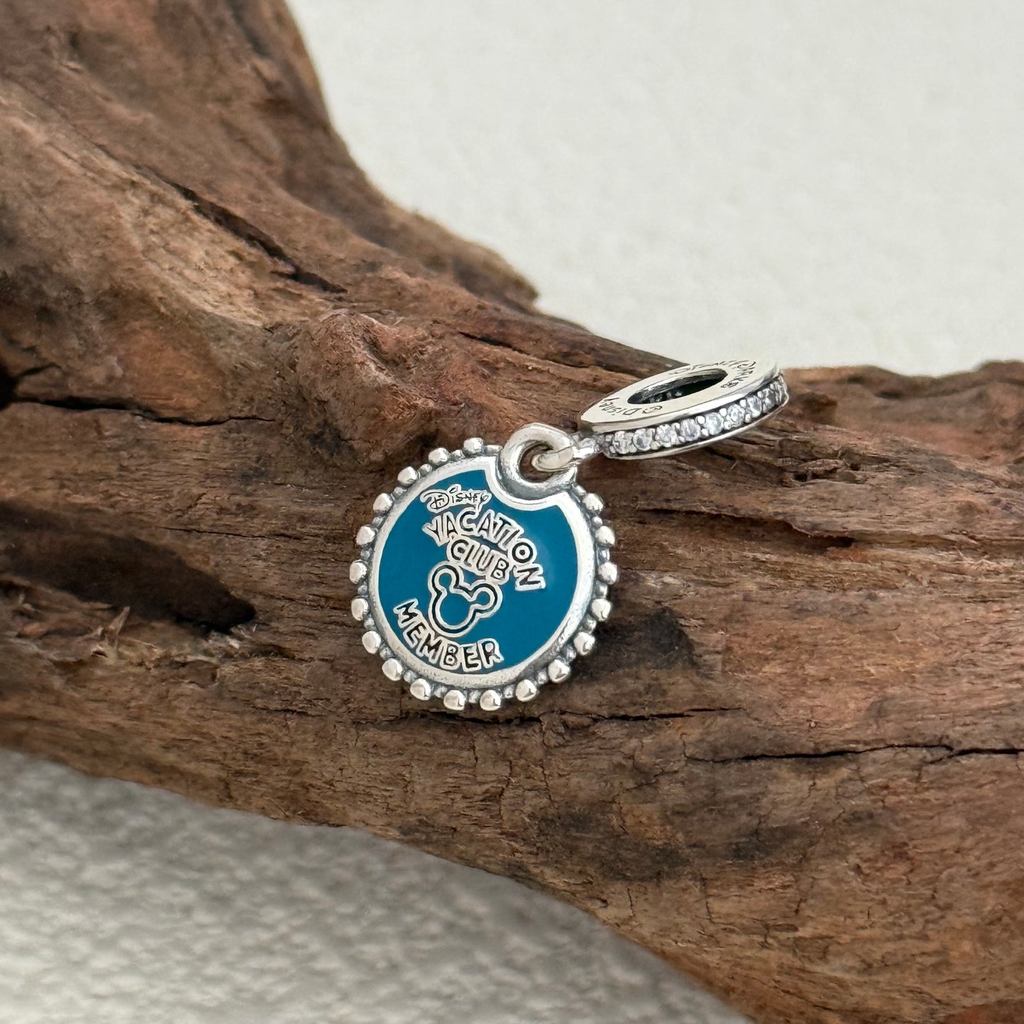 Mickey Mouse Vacation Club Member Exclusive Dangle Charm Pendant for Pandora Bracelet S925 Silver