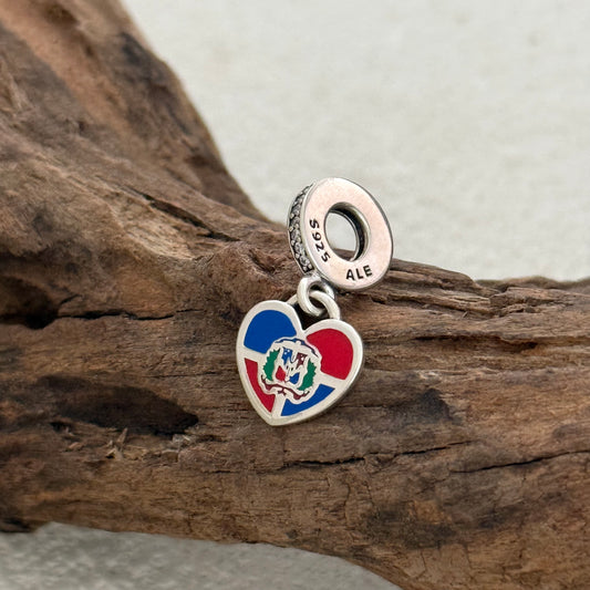Dominican Republic Flag Exclusive Heart Dangle Charm Pendant for Pandora Bracelet