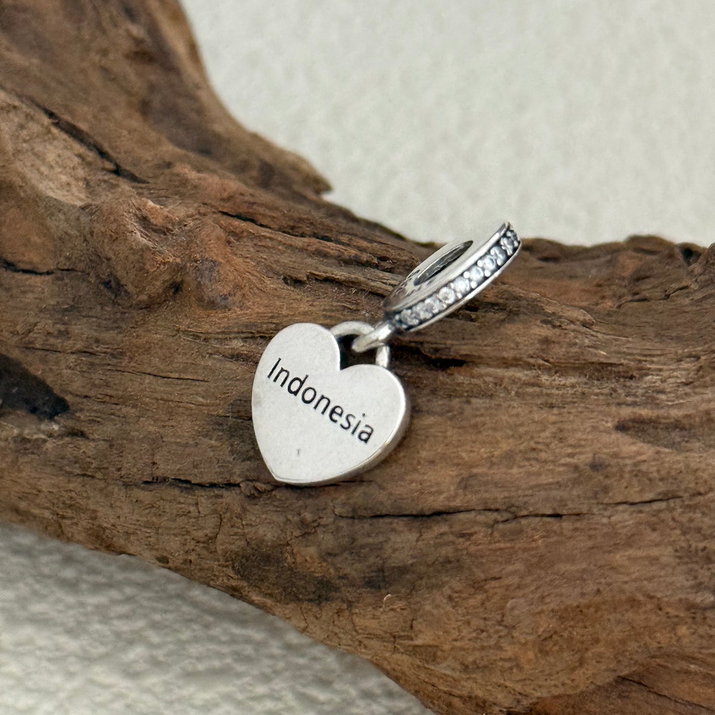 Indonesia Flag Exclusive Heart Dangle Charm for Pandora Bracelet