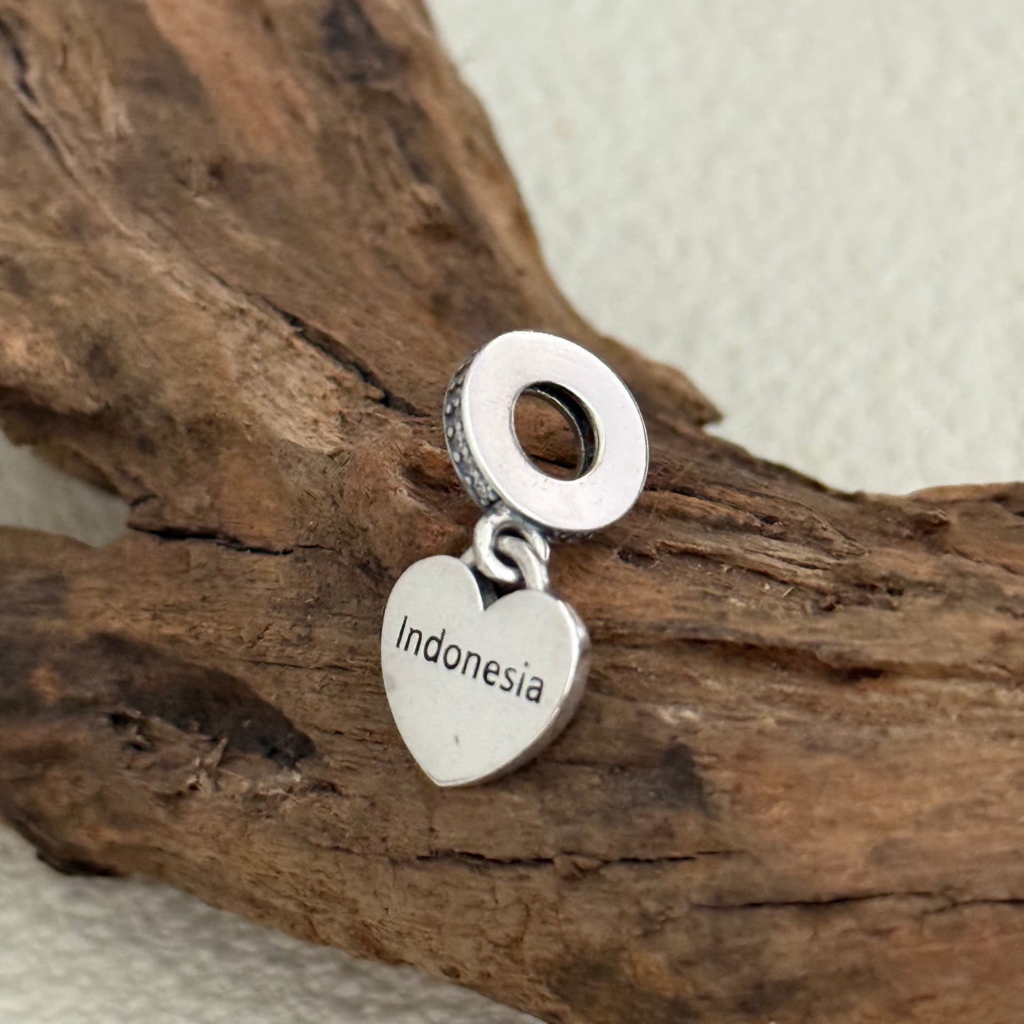 Indonesia Flag Exclusive Heart Dangle Charm for Pandora Bracelet
