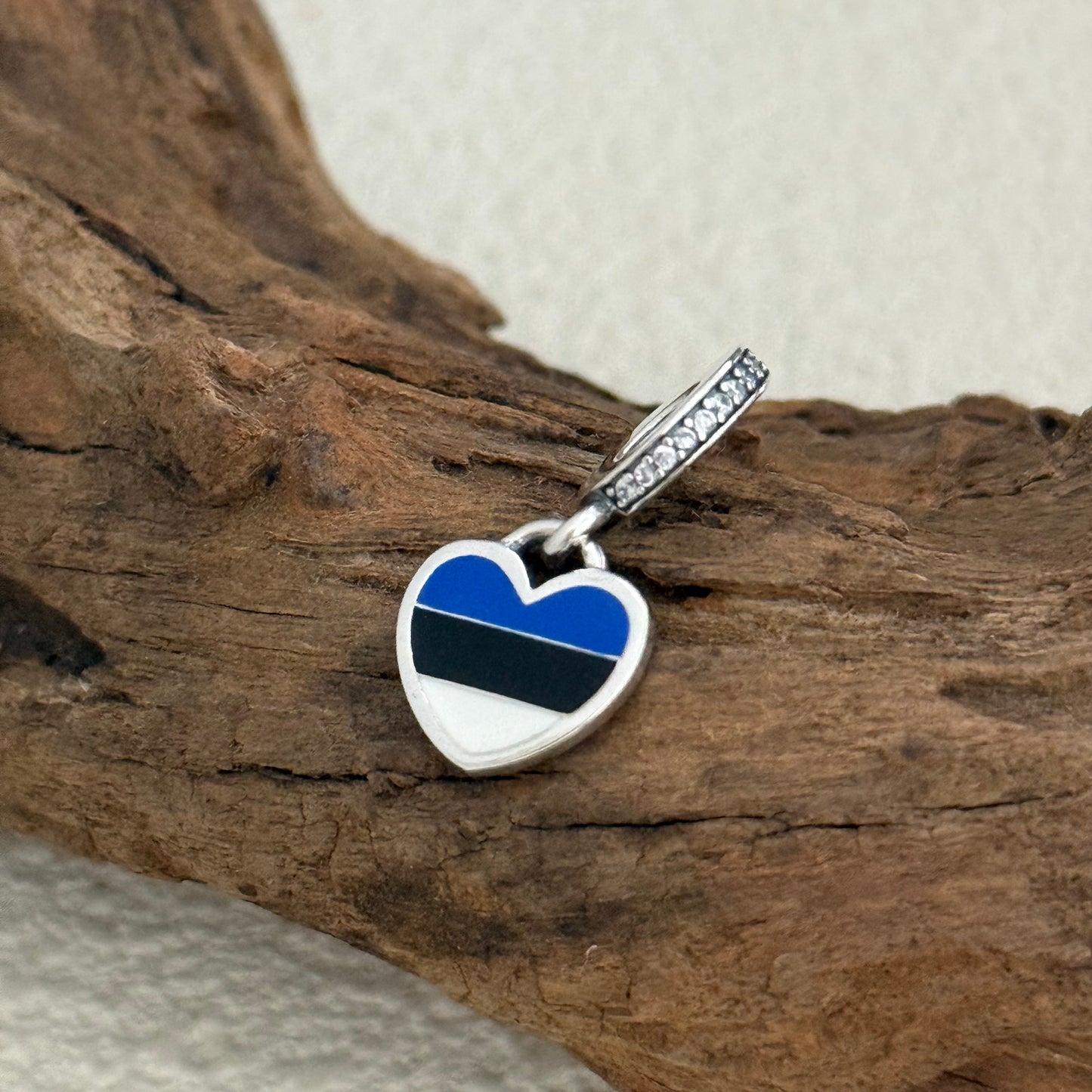 Estonia Flag Exclusive Heart Dangle Charm for Pandora Bracelet