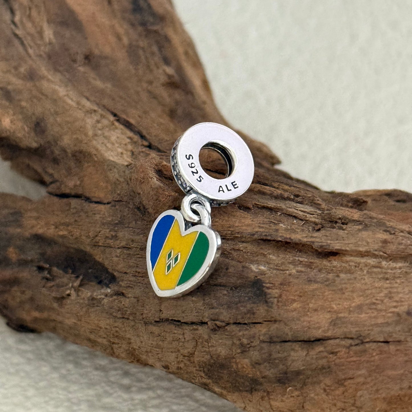 Saint Vincent and the Grenadines Flag Exclusive Heart Dangle Charm for Pandora Bracelet