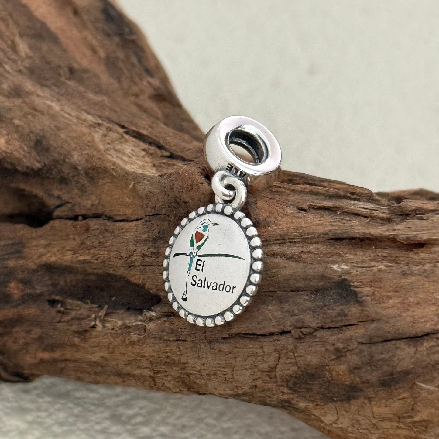 El Salvador Bird Canivet's Emerald Exclusive Dangle 925 Sterling Silver Charm for Pandora Bracelet