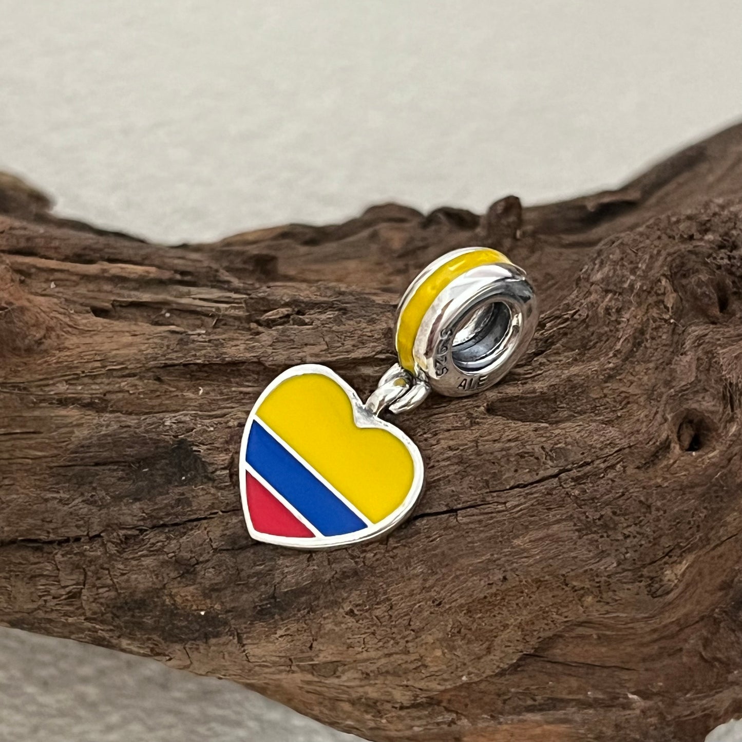 Colombia Flag Heart Exclusive Dangle Charm for Pandora Bracelet