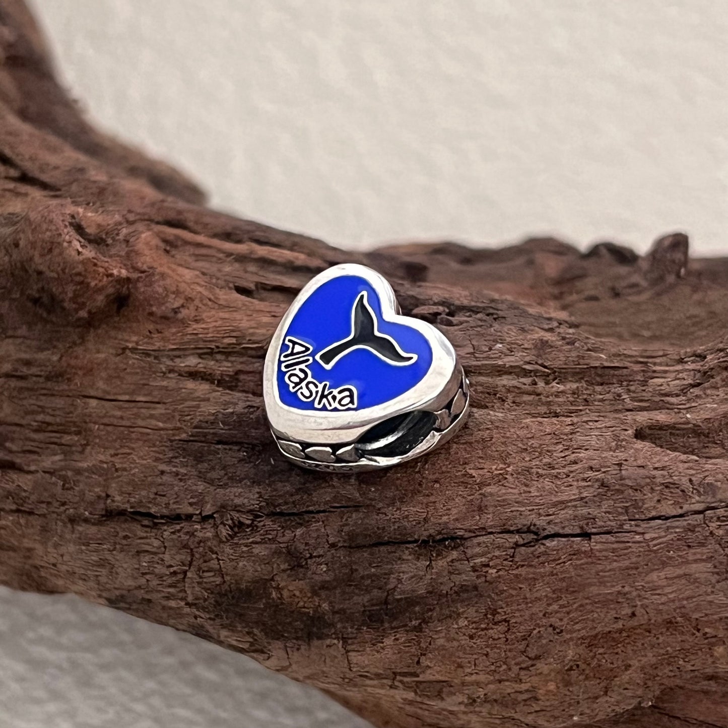 Alaska Exclusive Heart Bead Charm for Pandora Bracelet