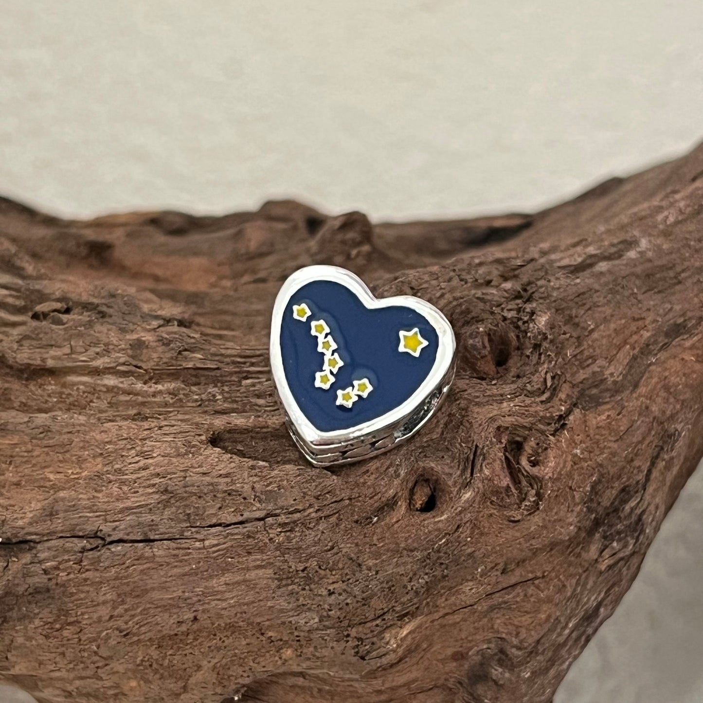 Alaska Flag Grizzly bear Exclusive Heart Bead Charm for Pandora Bracelet