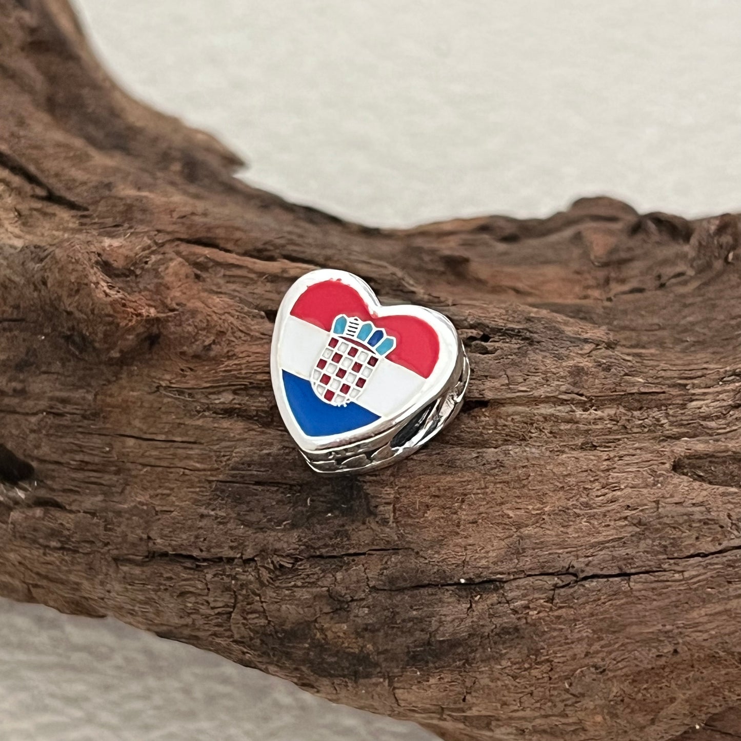 Croatia Flag Exclusive Heart Bead Charm for Pandora Bracelet