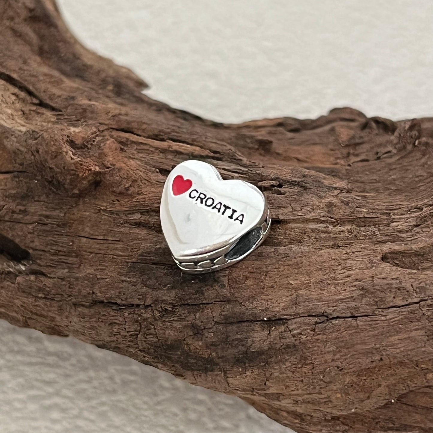 Croatia Flag Exclusive Heart Bead Charm for Pandora Bracelet