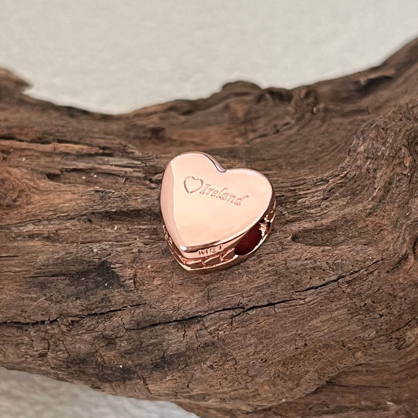 Ireland Exclusive Heart Bead Charm for Pandora Bracelet Rose gold-plated