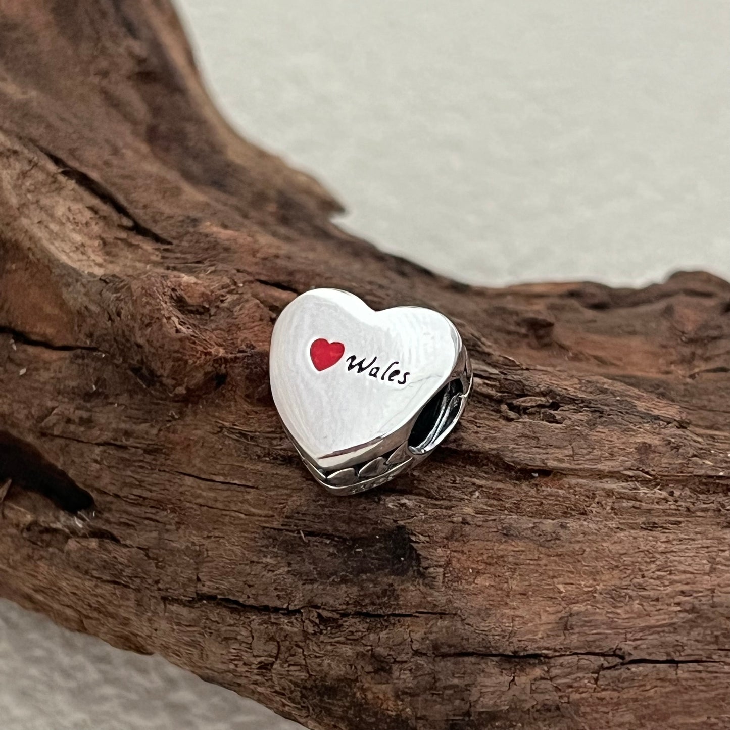 Love Wales Exclusive Heart Bead Charm for Pandora Bracelet