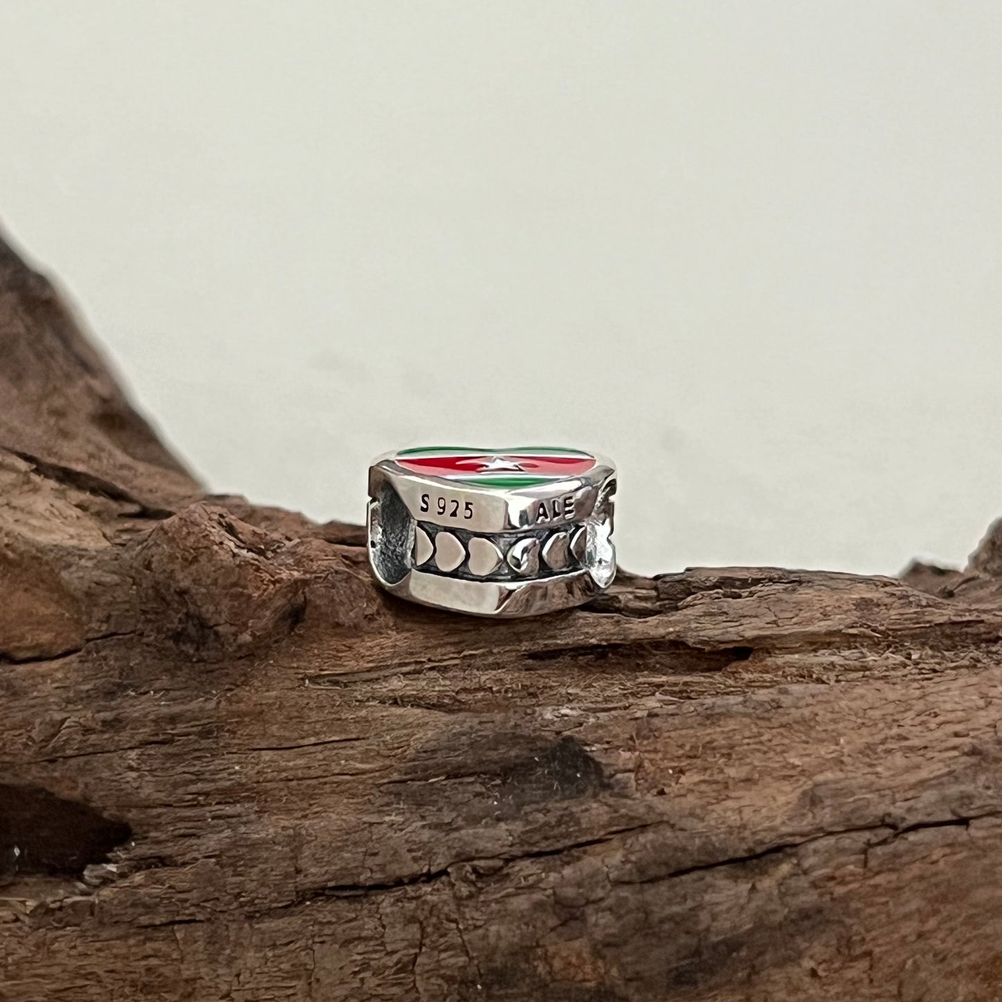 Suriname Flag Exclusive Heart Bead Charm for Pandora Bracelet