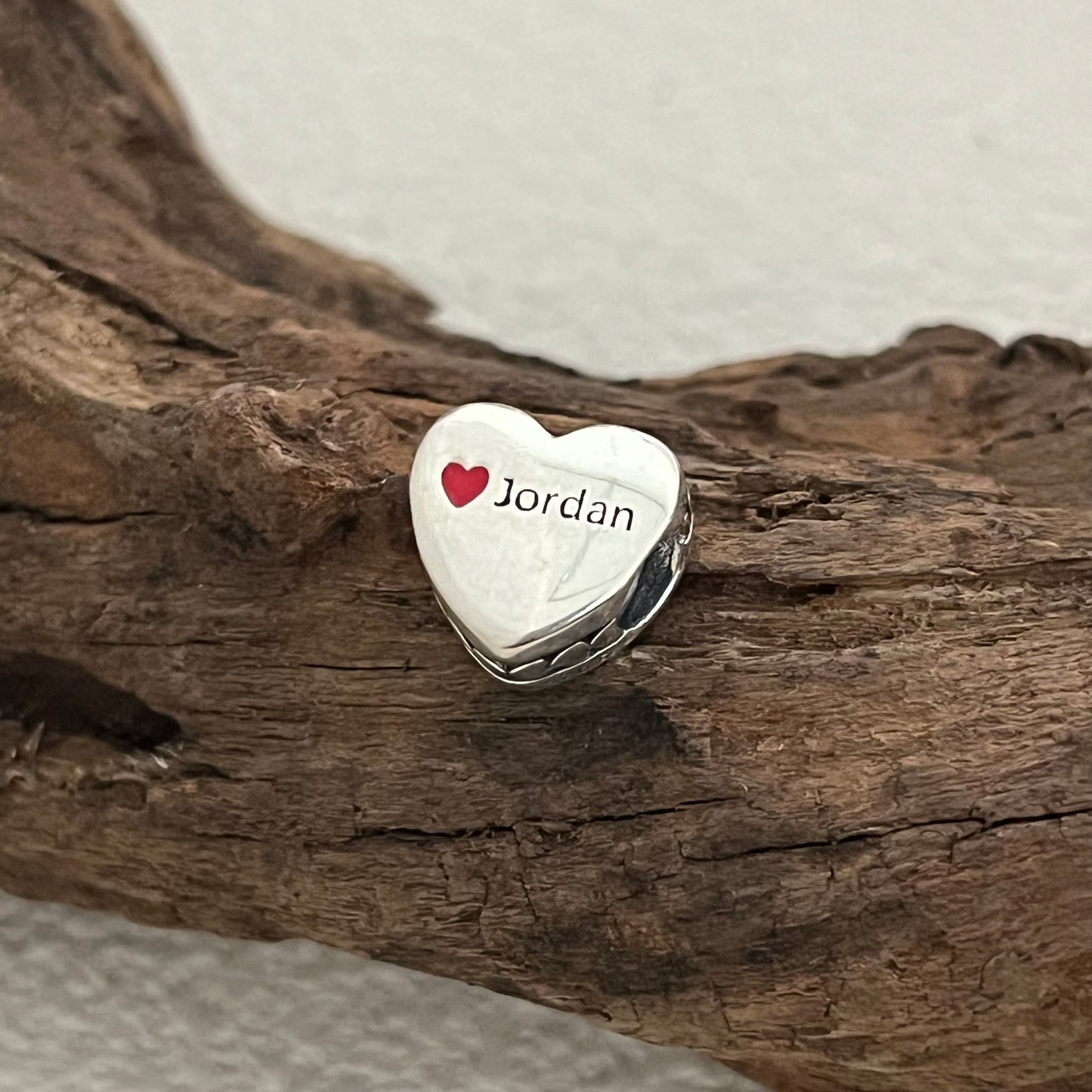 Jordan Flag Exclusive Heart Bead Charm for Pandora Bracelet
