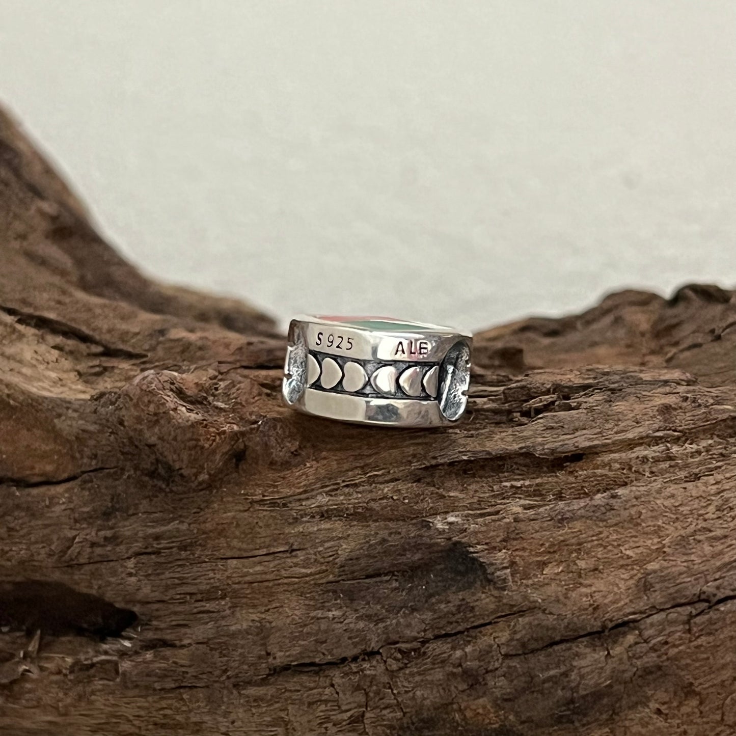 Jordan Flag Exclusive Heart Bead Charm for Pandora Bracelet