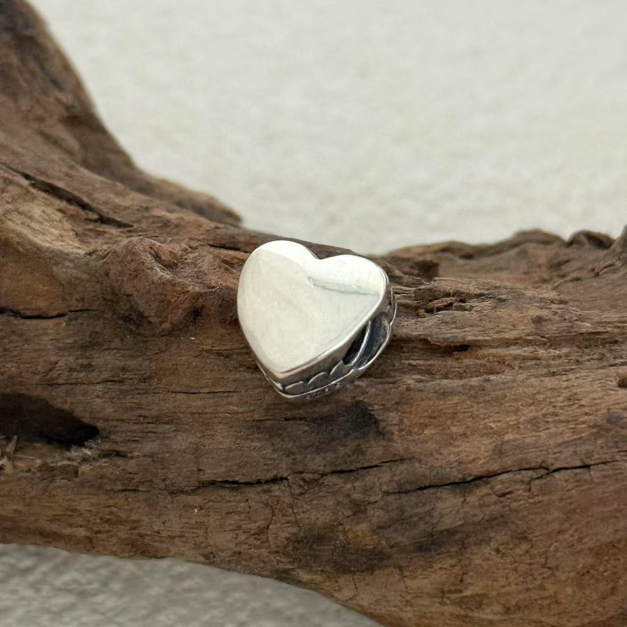 Sk.Kitts & Novis Map Charm Exclusive Heart Bead Charm for Pandora Bracelet