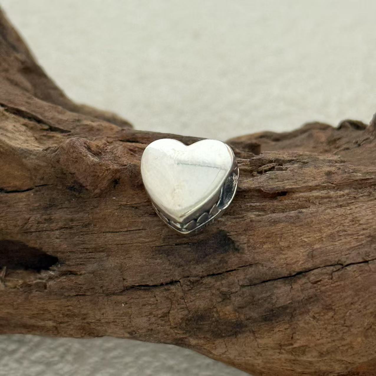 Korea Map Charm Exclusive Heart Bead Charm for Pandora Bracelet