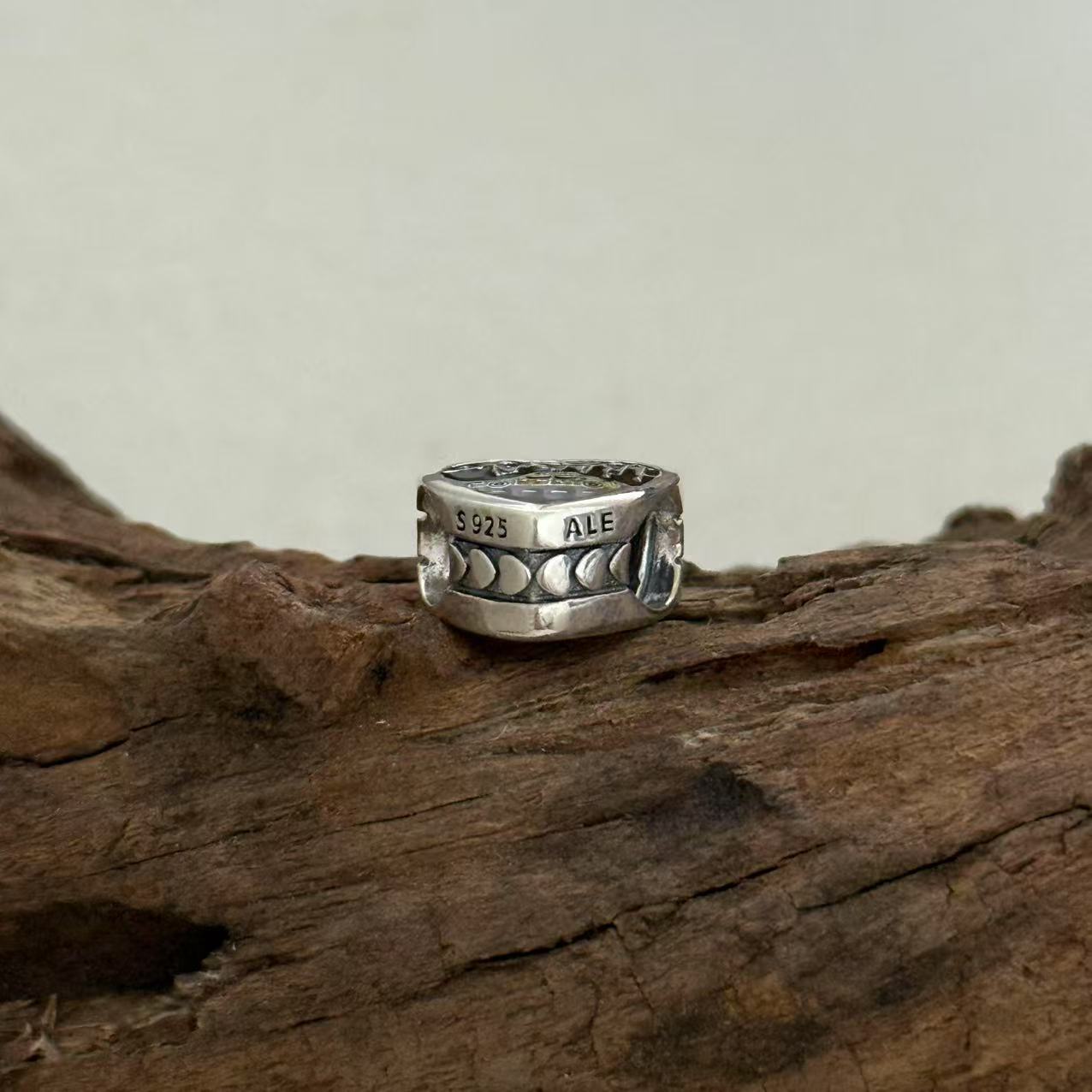 Sleepless in New York Charm Exclusive Heart Bead Charm for Pandora Bracelet