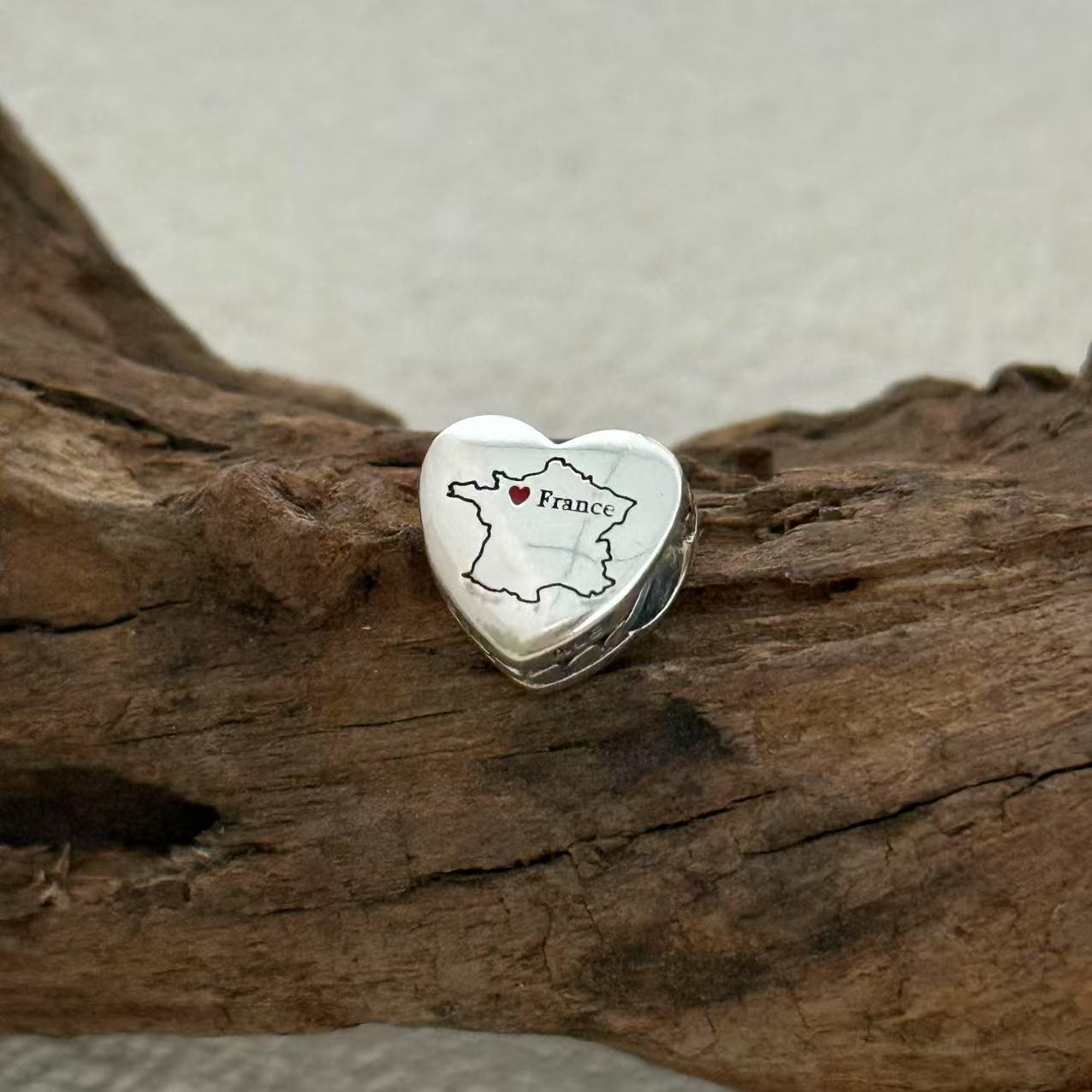 France Map Charm Exclusive Heart Bead Charm for Pandora Bracelet