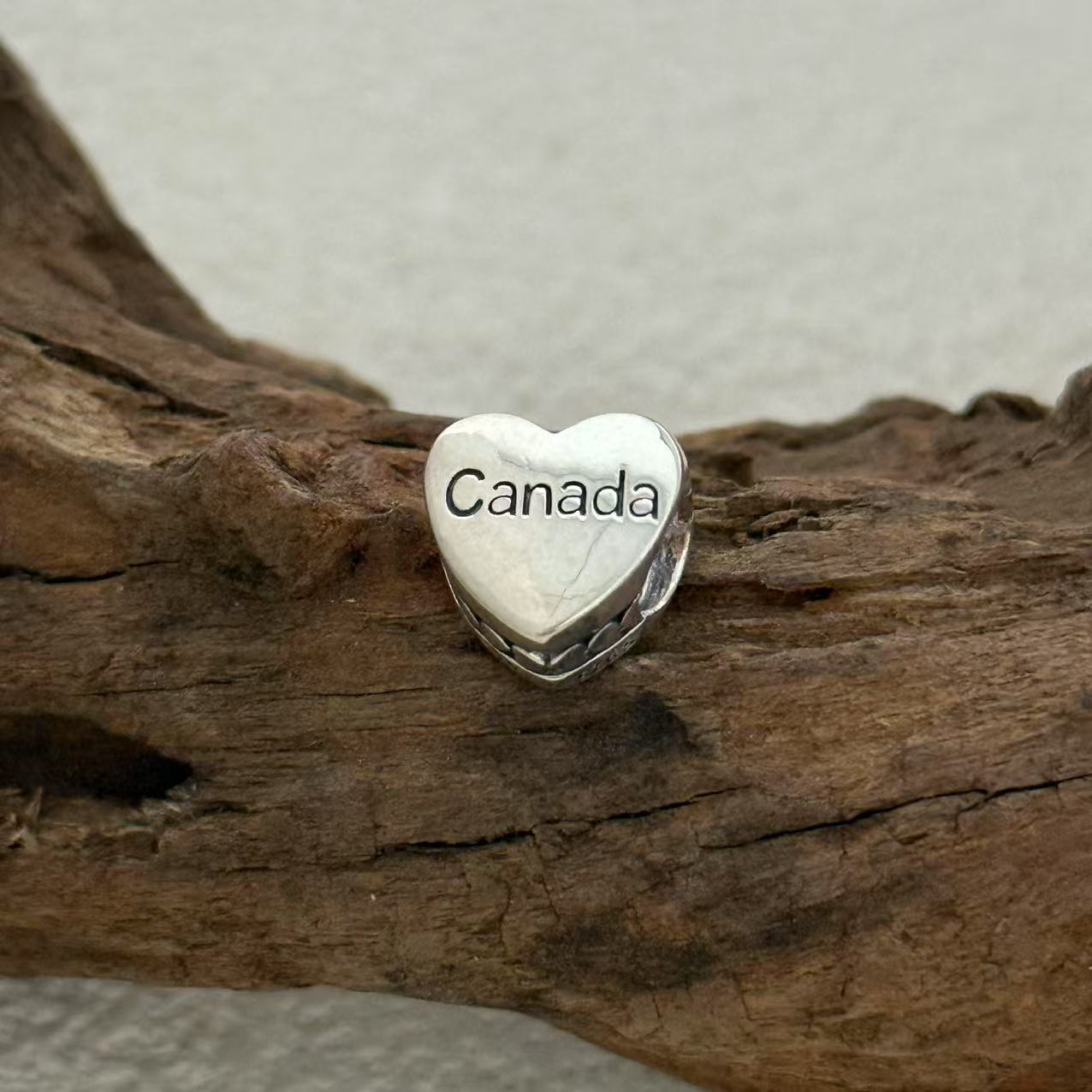 Canada Maple leaf Charm Exclusive Heart Bead Charm for Pandora Bracelet