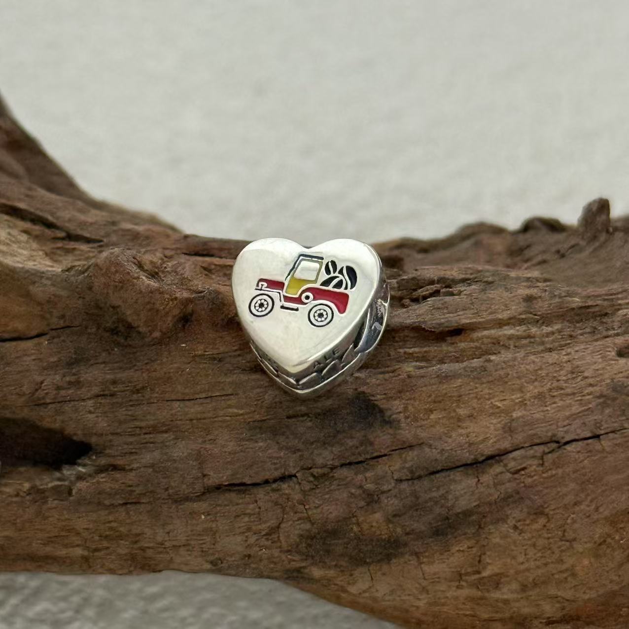 Colombia Charm Exclusive Heart Bead Charm for Pandora Bracelet